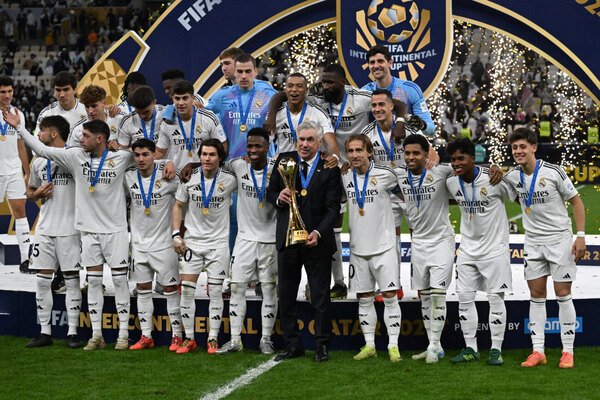 Versus / Ancelotti considera la Intercontinental un respiro tras semanas complicadas