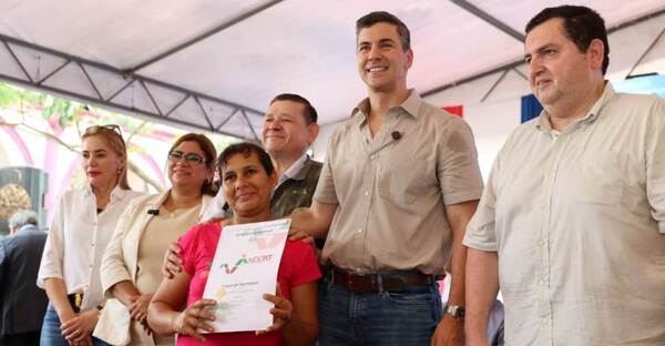 La inversión social del Gobierno en distribución de tierras llega a los 399 millones de dólares