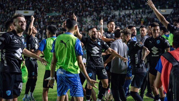 Bolívar se consagra campeón a falta de una fecha para la conclusión del Clausura