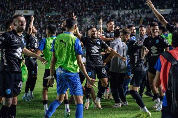 Alfio Oviedo y Bolívar son campeones del torneo Clausura de Bolivia - Fútbol Internacional - ABC Color