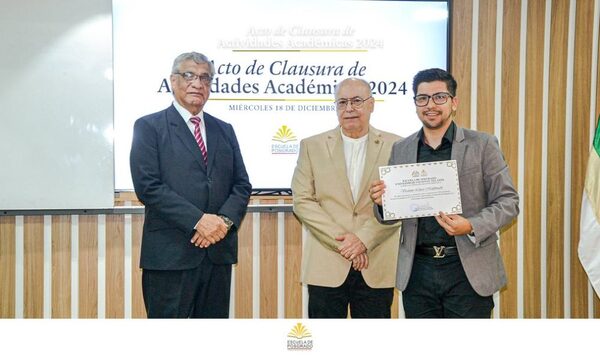 Clausura de actividades académicas 2024 en la Escuela de Posgrado UNE