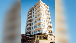 Inauguran primer edificio de altura en Concepción