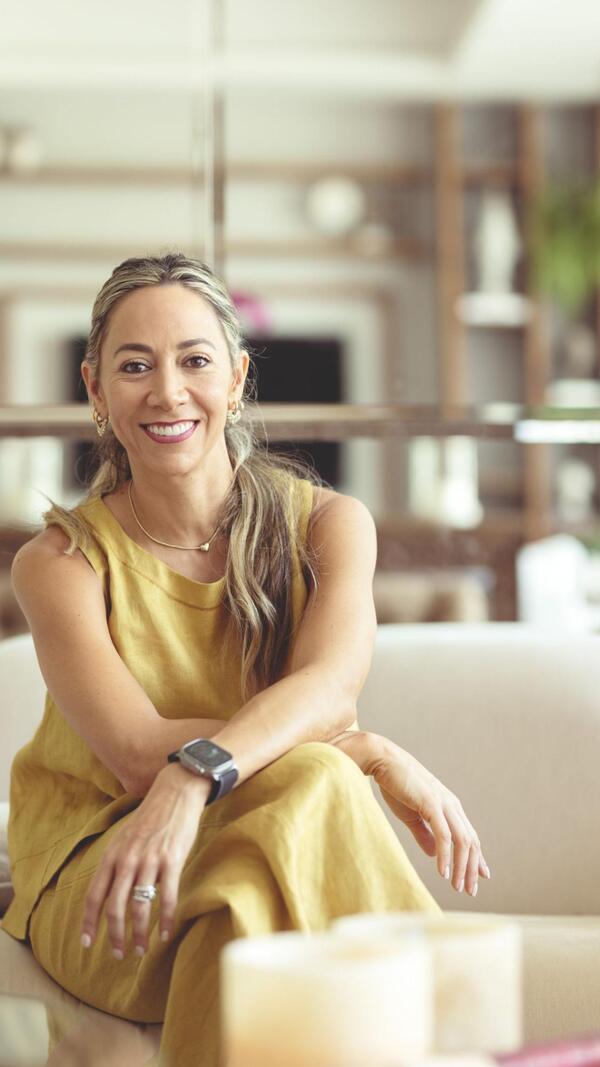 Geraldine Person asume como socia y directora de uela - 1000 Noticias