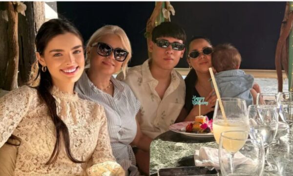 Nadia Ferreira farreó en Miami por cumple de su sobrino