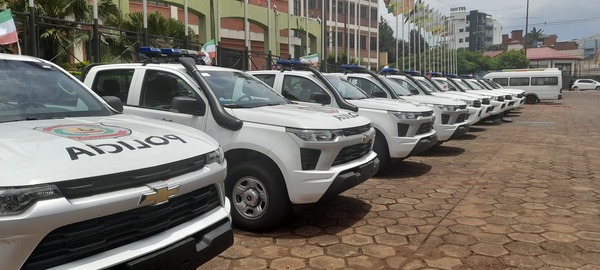 Itapúa recibe nuevas patrulleras para reforzar la seguridad en el departamento