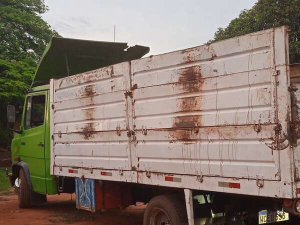 Detienen a nueve supuestos abigeos que transportaban carne faenada ilegalmente en Amambay - Policiales - ABC Color