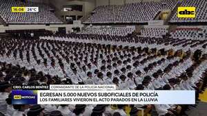Policías “exprés”: egresan cinco mil agentes con un año de formación - ABC Noticias - ABC Color