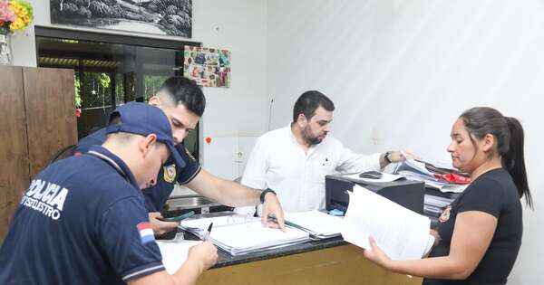 La Nación / Estafa a colonos: imputan por estafa a funcionario del Congreso y a otras personas