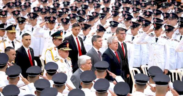 La Nación / Egresan 5.000 nuevos policías y serán distribuidos a nivel país