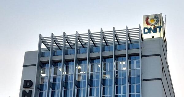 La Nación / DNIT cierra el año con más recaudación y unos 80 mil nuevos contribuyentes