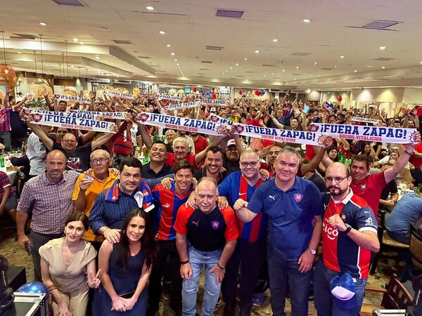 Versus / Cerro Porteño: Bloque opositor logra masiva convocatoria en el "Día del Hincha"