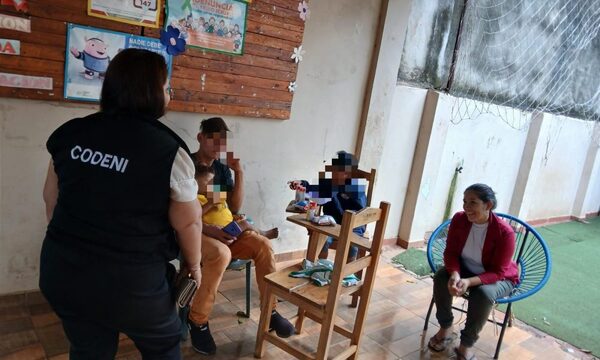 Rescatan de la calle a familia indígena en Presidente Franco