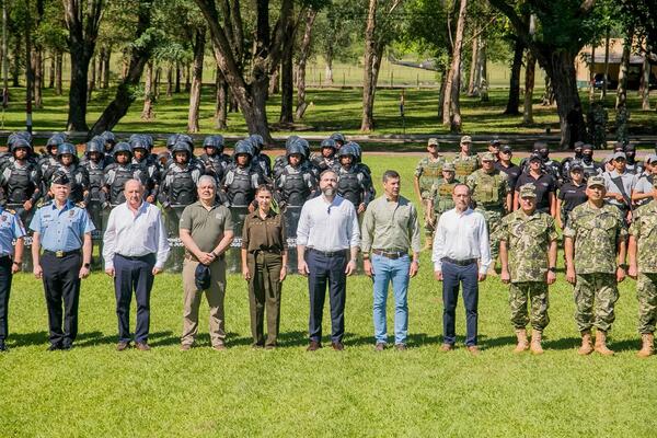 Egresan 106 agentes para "avanzar hacia un sistema penitenciario más justo y eficiente" - .::Agencia IP::.