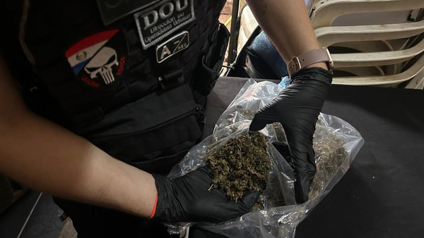 Desmantelan tres focos de microtráfico en Asunción