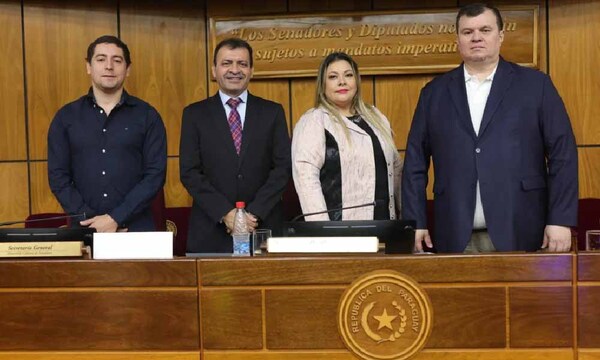 Legisladores salen de vacaciones 2 meses y dan paso a la comisión permanente del Congreso – Prensa 5