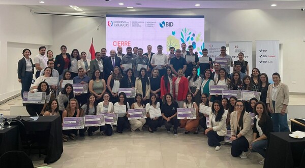 Adjudican fondos del Conacyt a Mipymes de Encarnación para implementación de proyectos - .::Agencia IP::.