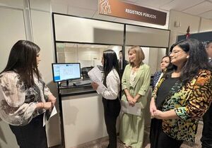 Acto de habilitación de ampliación de servicios de los Registros Públicos en Canindeyú