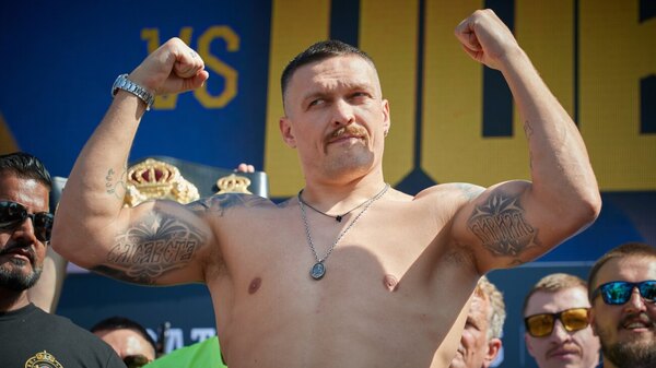 Versus / Usyk, primer campeón absoluto de los pesos pesados en 25 años
