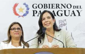 Gobierno firma contrato de obras para ruta de hormigón entre Concepción y Pozo Colorado