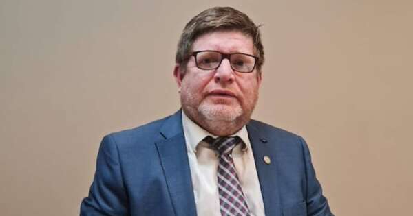 Diario HOY | Funcionario implicado en estafa, con riesgo de ser ‘rajado’ de la Cámara de Diputados