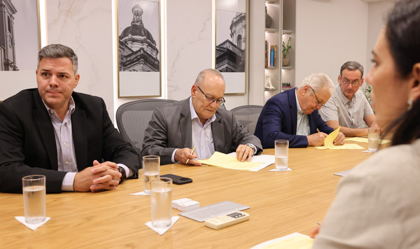 Invertirán USD 80 millones para conectar Pozo Colorado con Concepción con el primer pavimento de hormigón del país - MarketData