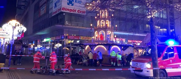 Coche arrolla a multitud en mercado navideño en Magdeburgo - ADN Digital