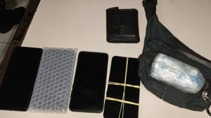 Guardiacárcel es detenido intentando ingresar droga y celulares a Tacumbú
