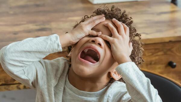 Estrés en vacaciones: cómo gestionar las emociones de niños y adolescentes en este periodo