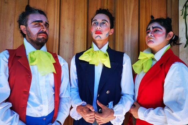 “Viento sur”:  teatro y memoria en Casacuento, Areguá