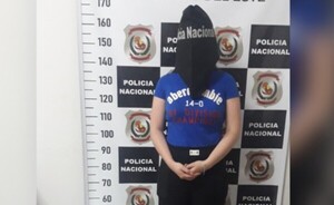 Aprovechó intervención fiscal para hurtar ropas 