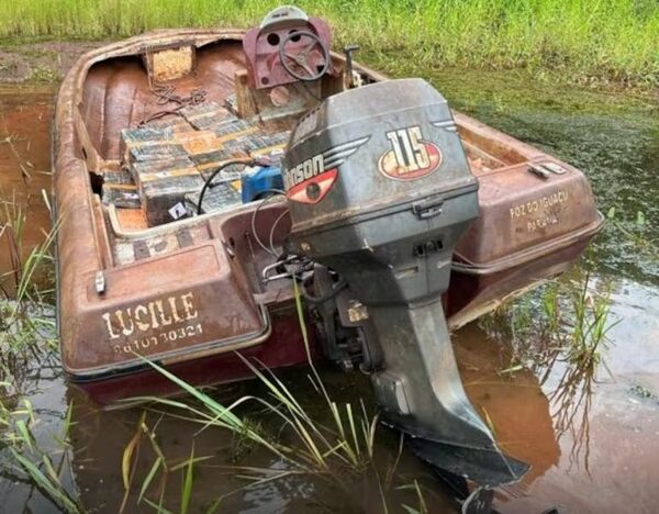 Incautan embarcación con 427 kilos de marihuana en el Lago de Itaipú – Diario TNPRESS