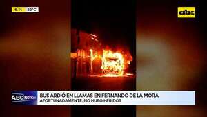 Video: Bus ardió en llamas en Fernando de la Mora  - ABC Noticias - ABC Color