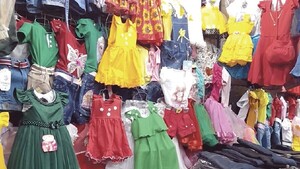 A full ya se van al mercado tras cobrar aguinaldo
