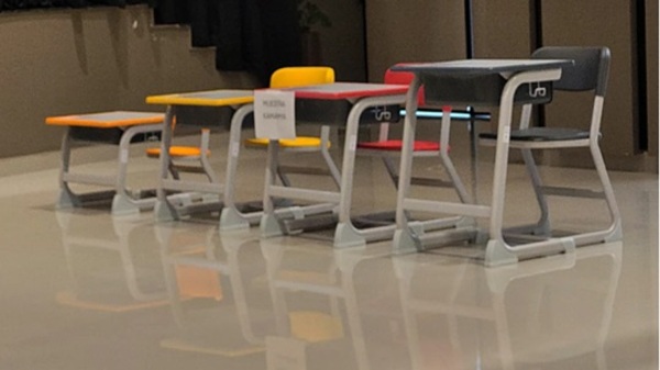 Controversia por licitación de muebles escolares en Itaipú