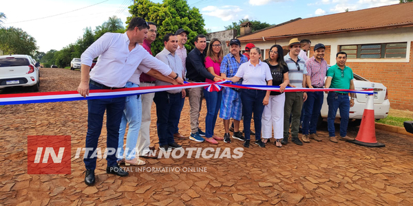 CAMBYRETÁ CELEBRA LA INAUGURACIÓN DE OBRAS DE PAVIMENTACIÓN EN EL BARRIO LA AMISTAD - Itapúa Noticias
