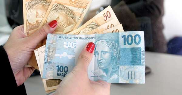 La Nación / El comercio fronterizo está sintiendo la depreciación del real, señaló economista