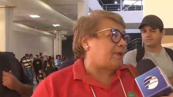 Funcionarios de la Municipalidad de Asunción reclaman pago de aguinaldo