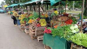 Vendedores preparan productos especiales para últimas ferias del año en Villarrica - Economía - ABC Color
