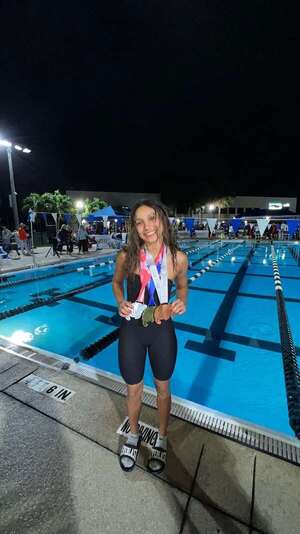 Natación: Cielo Peralta, récord en EE.UU. - Polideportivo - ABC Color