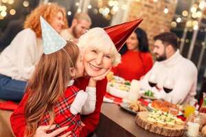 Familia: Pasar las Fiestas con adultos mayores - Estilo de vida - ABC Color