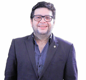 “El paraguayo no conoce su historia”