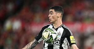 La Nación / Paliza de Newcastle con Miguel Almirón