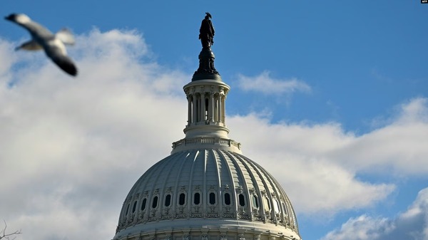 Biden firmó ley que evita cierre del gobierno y pone fin a días de incertidumbre en Washington - .::Agencia IP::.