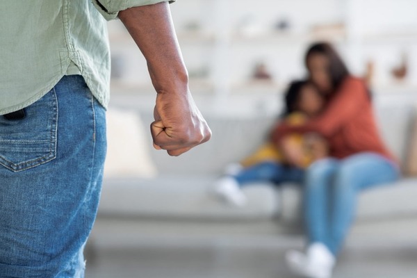 Se disparan los casos de violencia familiar - 1000 Noticias