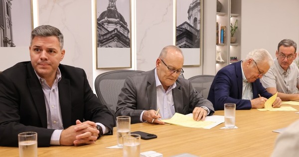 Arrancarán las obras para la construcción de la primera ruta de hormigón del país
