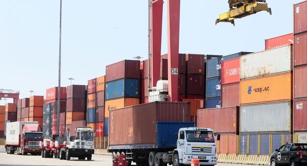 Exportaciones argentinas aumentaron 31,6% a noviembre