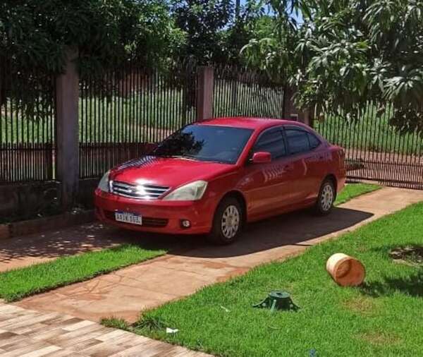 Roban dos vehículos en Ciudad del Este - ABC en el Este - ABC Color