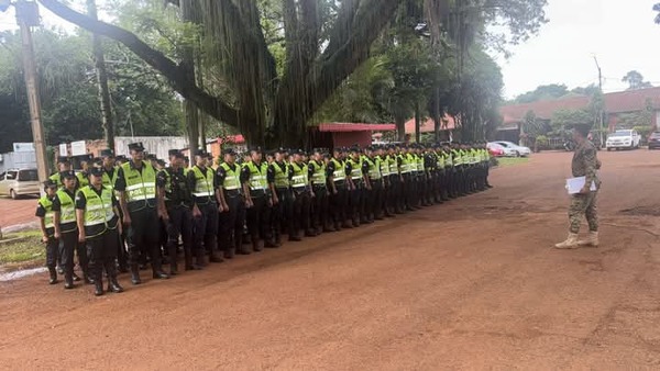 Alto Paraná se refuerza con la incorporación de 103 nuevos agentes de la Policía - Unicanal