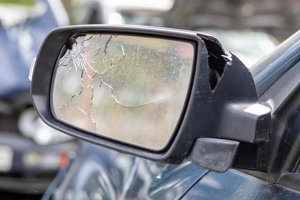 Yby Yaú: Fatal colisión entre automóvil y motocicleta deja dos víctimas