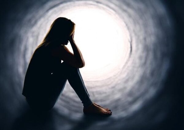 Depresión: cómo es la terapia experimental de estimulación del nervio vago que mostró resultados alentadores